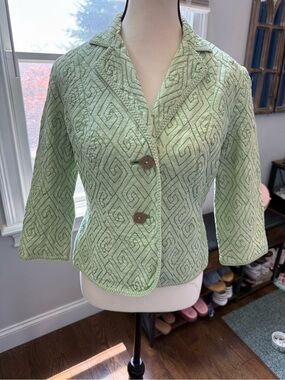 Covington Light Green Quilted Blazer with Geometric Stitching Size Small